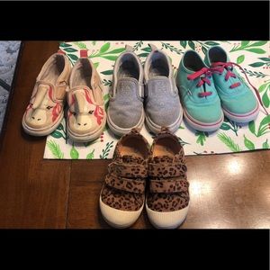 Size 8 Lot Vans